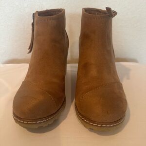 Toms Tan Ankle Booties
